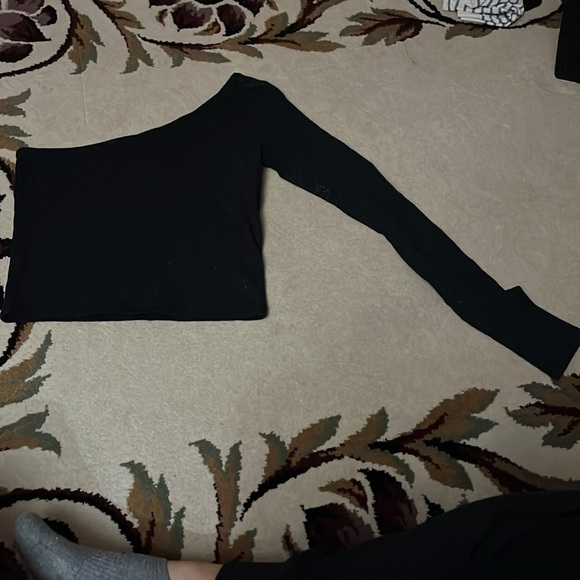 Hollister One Shoulder Sparkly Top - Picture 2 of 5